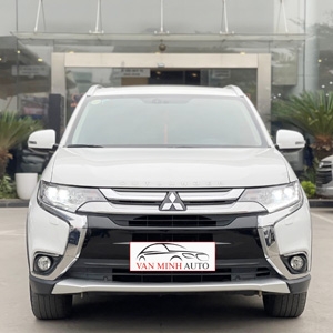 Bán xe Mitsubishi Outlander