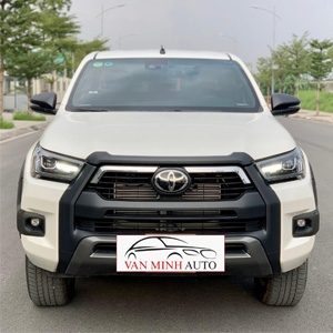 Bán xe Toyota Hilux Adventure