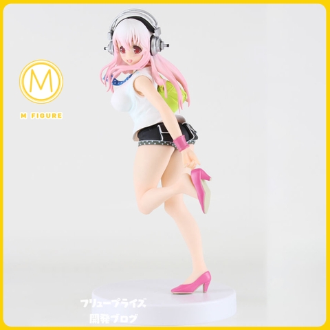 SUPER SONICO -  Special Figure - Going out Time ver.(FuRyu)
