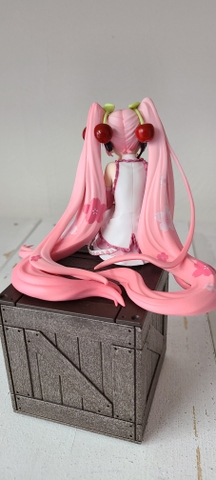 MÔ HÌNH Vocaloid - Hatsune Miku - Noodle Stopper Figure - Sakura Miku 2023, Nikkori ver. (FuRyu) FIGURE CHÍNH HÃNG