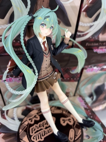 MÔ HÌNH Hatsune Miku - Vocaloid - Hatsune Miku Fashion Series - Preppy (Taito) FIGURE CHÍNH HÃNG