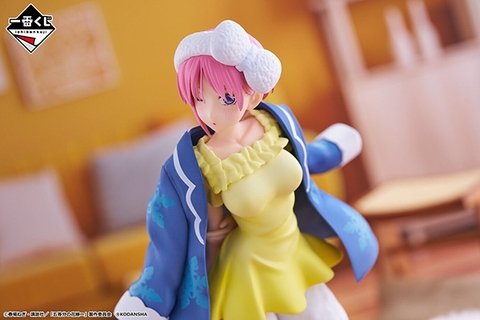 MÔ HÌNH Nakano Ichika - Gotoubun no Hanayome∽ - Ichiban Kuji Gotoubun no Hanayome ∽ ~Futari Dake no Jikan~ (A Prize) - Snow Room Wear (Bandai Spirits) FIGURE CHÍNH HÃNG