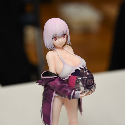 MÔ HÌNH SSSS.GRIDMAN Akane Shinjo 1/7 Complete Figure (Alphamax) FIGURE CHÍNH HÃNG