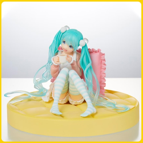 HATSUNE MIKU - Original Plain Clothes ver. (Taito)