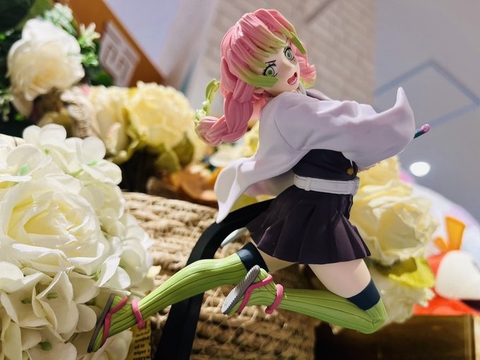 MÔ HÌNH Kanroji Mitsuri - DEMON SLAYER - Vibration Stars (Limited) (Bandai)