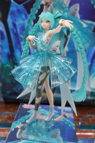 MÔ HÌNH Hatsune Miku - Piapro Characters - Banpresto Evolve - EmeraldGem (Bandai Spirits) FIGURE CHÍNH HÃNG