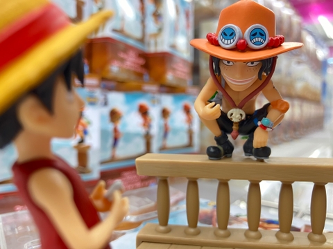 MÔ HÌNH Monkey D. Luffy - Portgas D. Ace - One Piece - Log Stories - World Collectable Figure (Bandai Spirits)FIGURE CHÍNH HÃNG