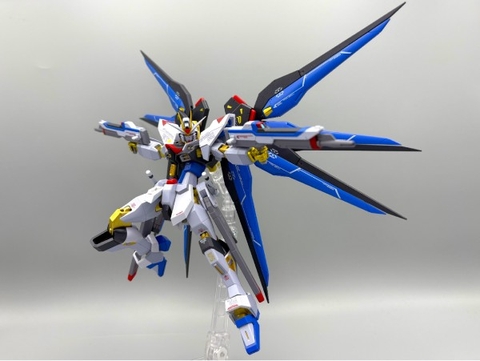 MÔ HÌNH ZGMF-X20A Strike Freedom Gundam - Kidou Senshi Gundam SEED Destiny - Metal Robot Spirits - Robot Spirits - Robot Spirits <Side MS> - Re:Coordinate (Bandai Spirits) ACTION FIGURE CHÍNH HÃNG