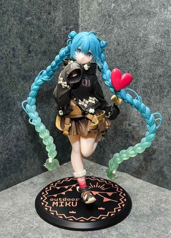 MÔ HÌNH Hatsune Miku - Piapro Characters - Fashion Series Outdoor Ver (Taito) FIGURE CHÍNH  HÃNG