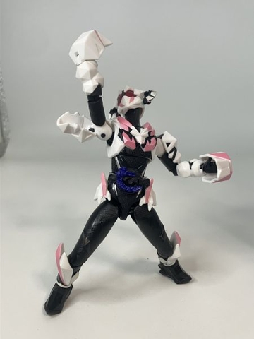 MÔ HÌNH Kamen Rider Mutn - Kamen Rider My-th - Tokusatsu Action Figure (Bandai) ACTION FIGURE CHÍNH HÃNG