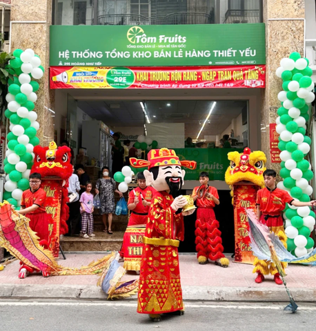 Bùng nổ không khí khai trương Tôm Fruits Hoàng Như Tiếp 