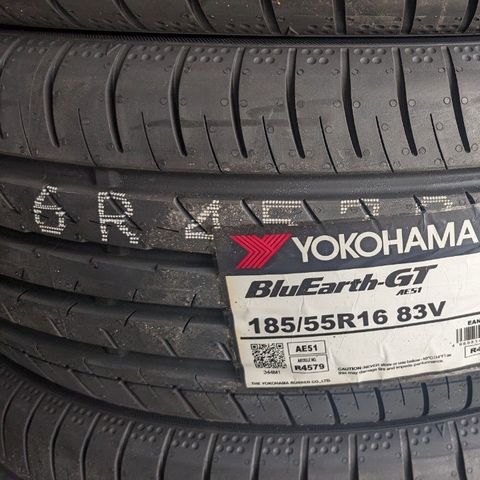 185/55R16 YOKOHAMA Nhật BluEarth-GT AE51