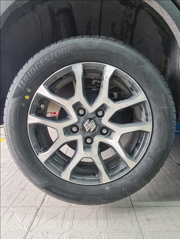 195/60R16 BRIDGESTONE Indo TURANZA 6