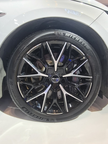 245/45R18 MICHELIN CHINA PILOT SPORT 4