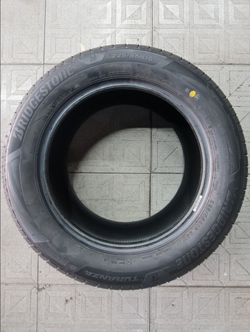 225/55R16 BRIDGESTONE Indo TURANZA 6