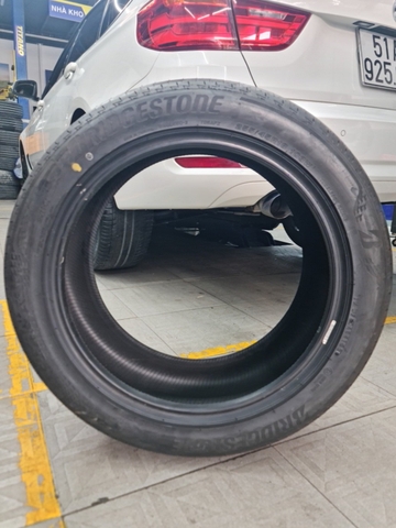 255/45R18 BRIDGESTONE Thailand TURANZA T005A