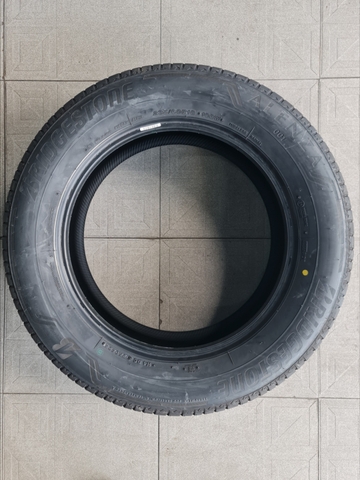 235/60R18 BRIDGESTONE Nhật ALENZA 001