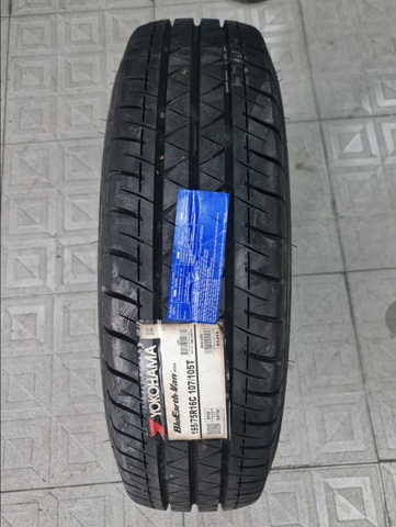 195/75R16 YOKOHAMA THAILAND BluEarth-Van RY55