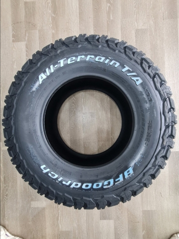 285/70R17 BFGOODRICH Thái All-Terrain T/A KO3 (Chữ trắng)