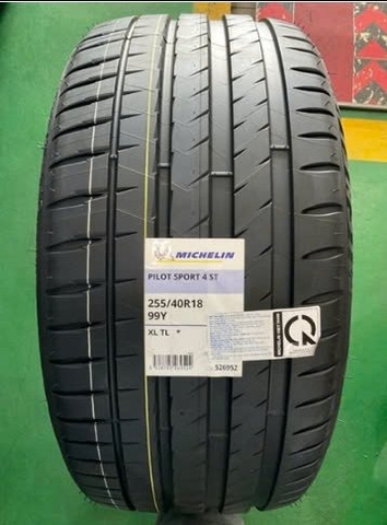 255/40R18 MICHELIN China PILOT SPORT 4 ZP
