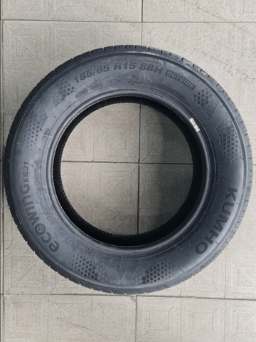 185/65R15 KUMHO Việt Nam ECOWING ES31
