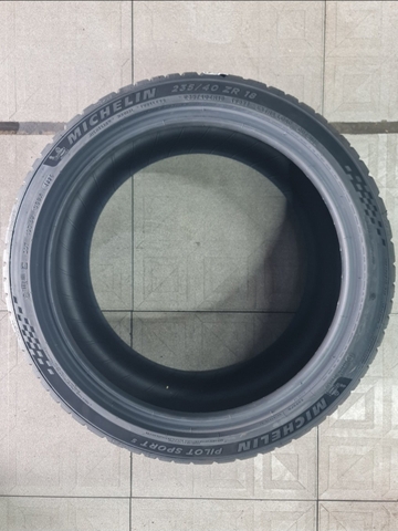 235/40R18 MICHELIN Thái Pilot Sport 5