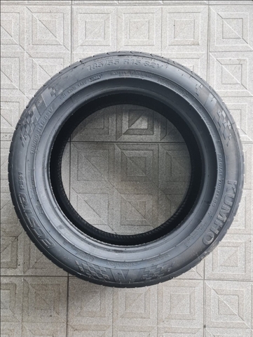 185/55R15 KUMHO Việt Nam ESCTA PS31