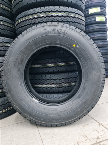 195R15 C BRIDGESTONE Thái R623