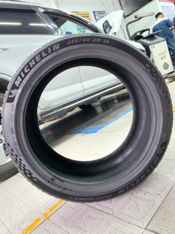 255/40R19 MICHELIN Thái PILOT SPORT 5