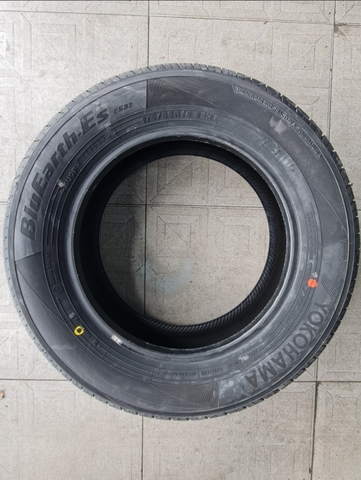175/65R14 YOKOHAMA Phi BluEarth-Es ES32 (DOT23)