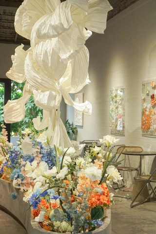 “𝐊𝐡𝐨𝐚́𝐜 𝐚́𝐨 𝐦𝐨̛́𝐢” 𝐜𝐡𝐨 𝐤𝐡𝐨̂𝐧𝐠 𝐠𝐢𝐚𝐧 𝐜𝐮̉𝐚 𝐛𝐚̣𝐧