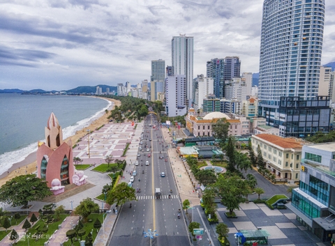 “Chương trình tour Cung đường biển miền trung đẹp nhất Việt Nam”