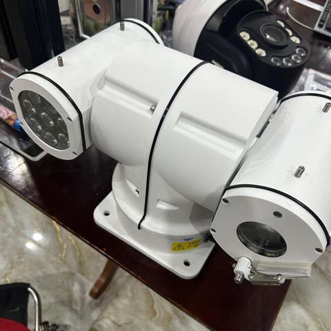 Camera Dahua zoom xa chống cháy nổ chuyên dụng đo tốc độ, chụp biển số xe,chống cháy nổ, phù hợp lắp nơi khắc nghiệt, trông coi xe, cổng ra vào hoặc hầm mỏ, công ty, doanh nghiệp và những vị trí quan trọng