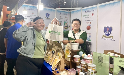 THAM GIA TUẦN LỄ SẢN PHẨM OCOP, SẢN PHẨM ĐẶC TRƯNG CÁC VÙNG - MIỀN VÀ CÔNG NGHỆ SẢN XUẤT - BẢO QUẢN - CHẾ BIẾN NÔNG SẢN 2024