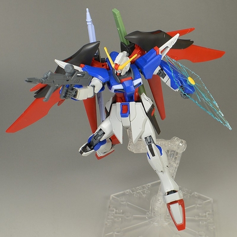 Mô hình HG Destiny Gundam 036