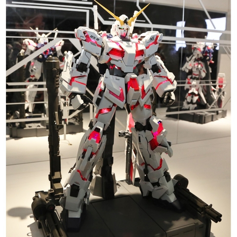 Mô Hình Gundam Bandai PG RX 0 Unicorn - GDC