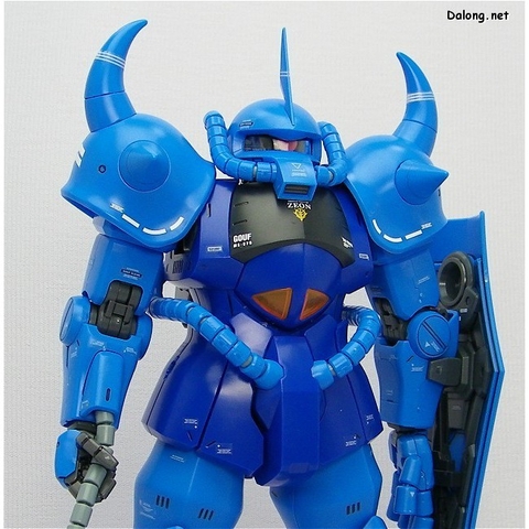 Mô hình MG MS-07B Gouf Ver.2.0 Bandai