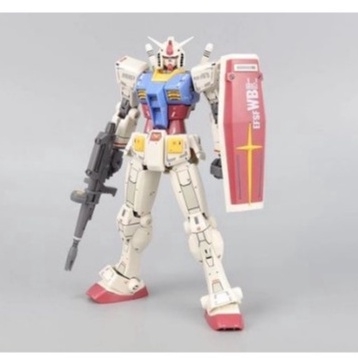 Mô Hình Lắp Ráp Gundam HG RX-78-2 Fighter Beyond Global