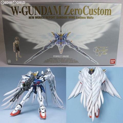 Mô hình Lắp Ráp PG W-Gundam Wing Zero Custom Bandai 4573102638250