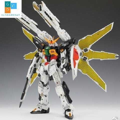 Gundam MG 1/100 Double X – Modellino Alto 18cm, Kit Assemblaggio, Bandai
