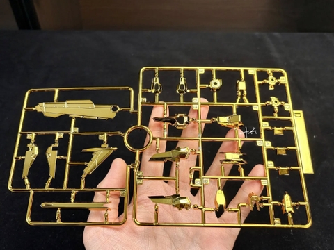 Mô Hình Lắp Ráp GaoGao RG41 1/144 Akatsuki Gundam Oowashi Unit ( mạ Vàng, tặng Base và Decal )