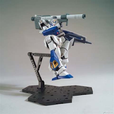 MÔ HÌNH GUNDAM BANDAI 1/100 MG NT-1 GUNDAM VER 2.0 - GDC 4573102577061