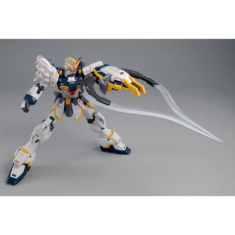 Mô Hình lắp ráp Gundam TT Hongli MG Sandrock EW ver