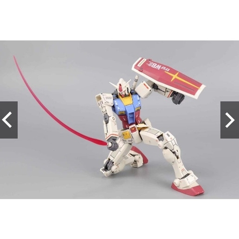 Mô Hình Lắp Ráp Gundam HG RX-78-2 Fighter Beyond Global