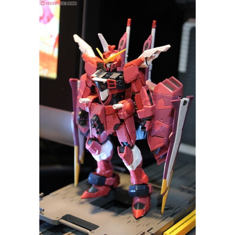Mô hình lắp ráp Gundam RG Justice ZGMF-X09A Bandai - GDC 4573102616159