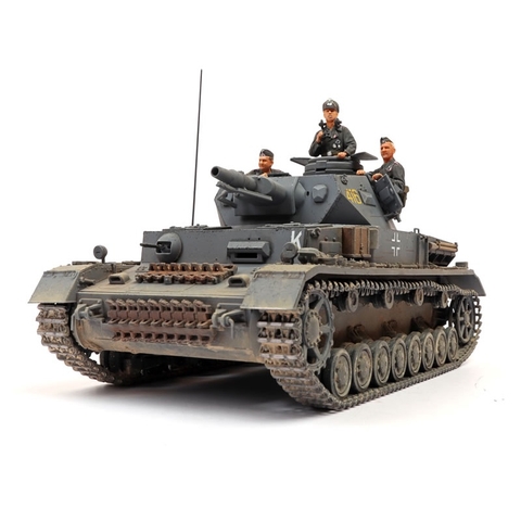 Mô hình lắp ráp xe tăng quân sự Đức 1/35 SCALE GERMAN TANK PANZERKAMPFWAGEN IV Ausf.F 35374 Tamiya