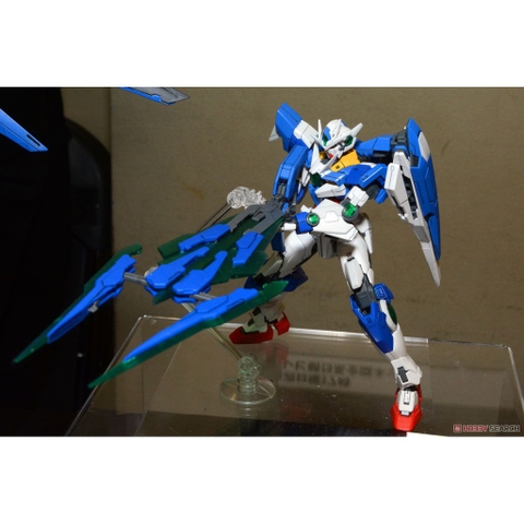 Mô hình lắp ráp Gundam Bandai RG 00 Qant - GDC 4573102616043