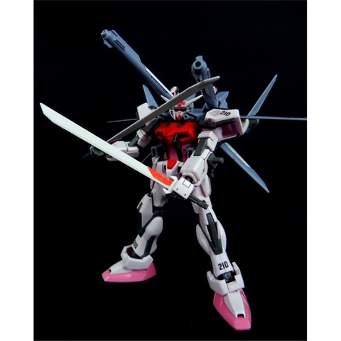 Mô hình lắp ráp Gundam HG Strike Rouge IWSP Bandai 4573102591425