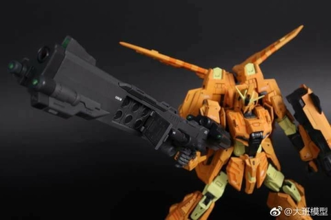 Mô Hình Lắp Ráp Gundam Daban MG 8805 Zeta Gray Wolf - GDC