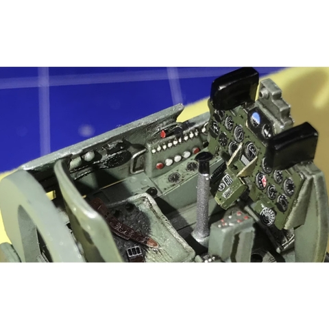 Mô hình lắp ráp Máy bay chiến đấu 1/48 Mitsubishi A6M2 Zero fighter ( ZEKE ) 61016